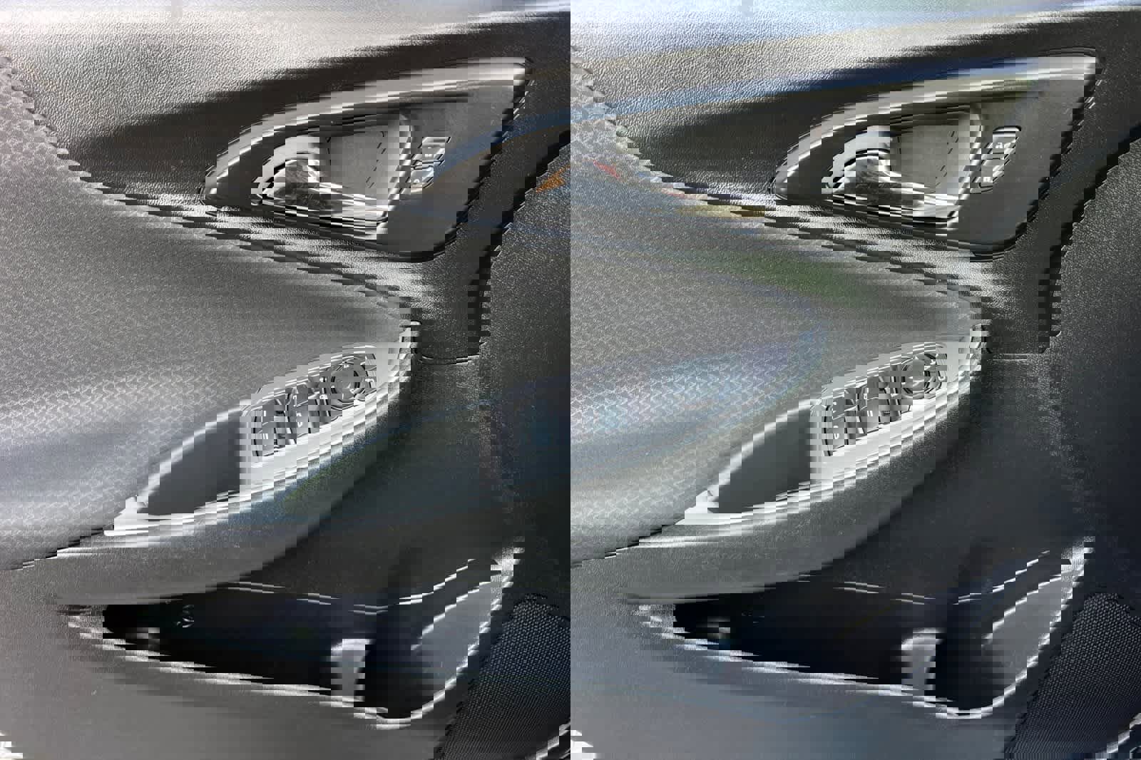 Used 2024 Chevrolet Malibu LT image 13