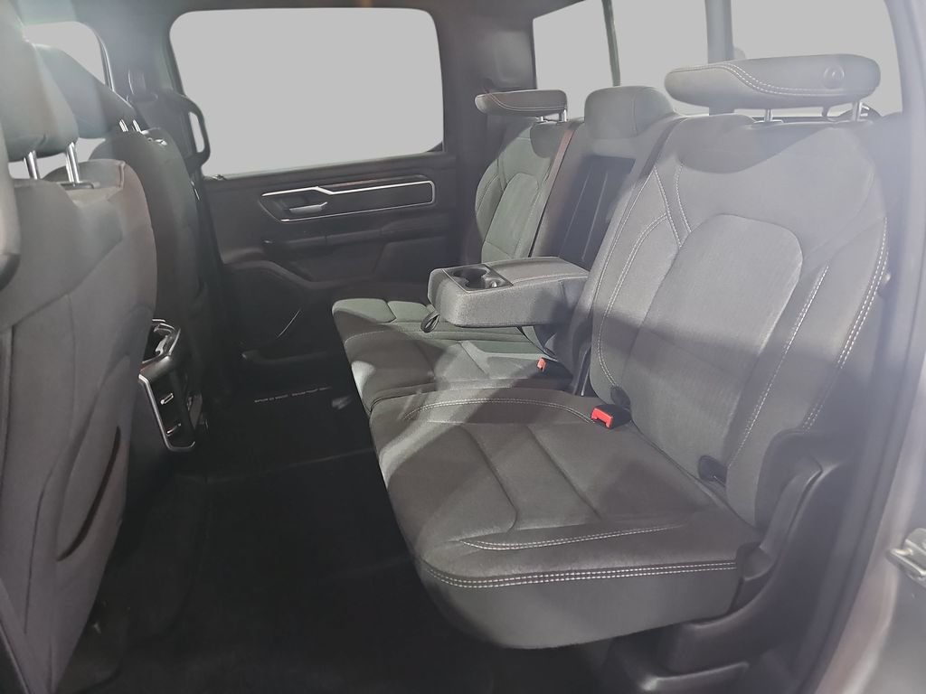 Used 2020 RAM 1500 Big Horn AWD/4WD image 17