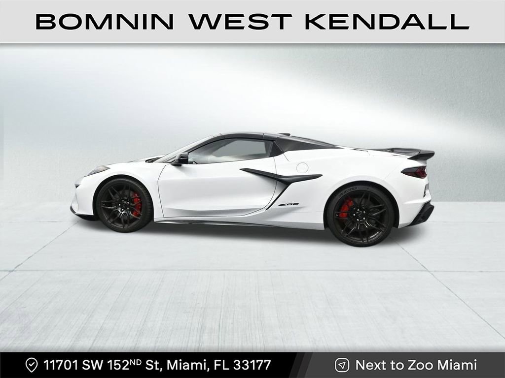 Used 2026 Chevrolet Corvette Z06 image 2