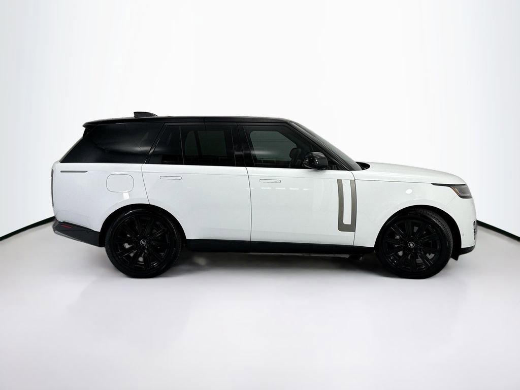Certified 2025 Land Rover Range Rover SE AWD/4WD image 4