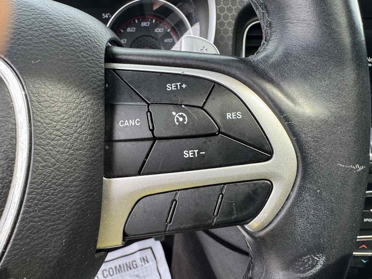 Used 2017 Dodge Charger R/T w/ Driver Confidence Group RWD image 15