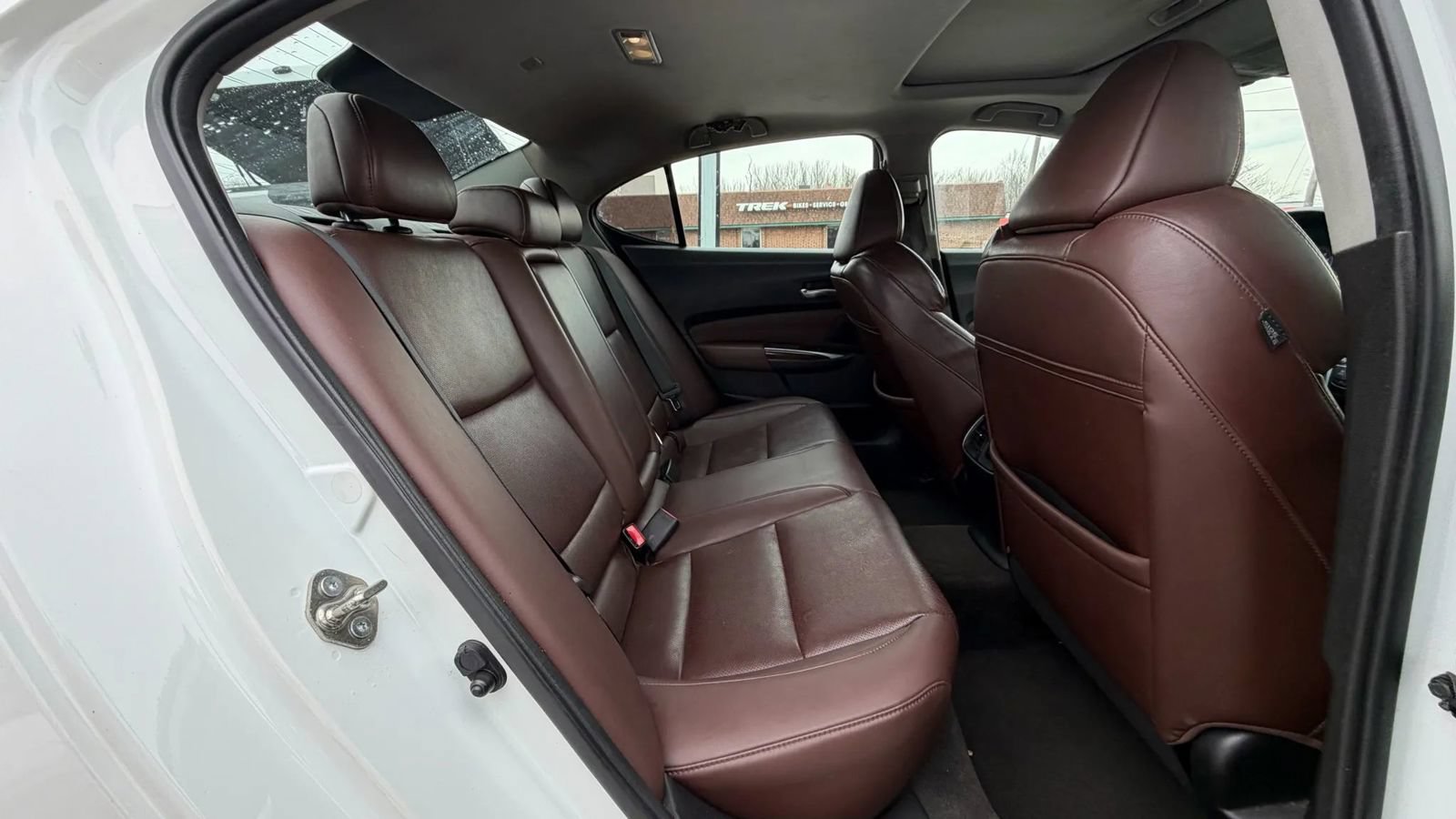 Used 2016 Acura TLX w/ Technology Package FWD image 14