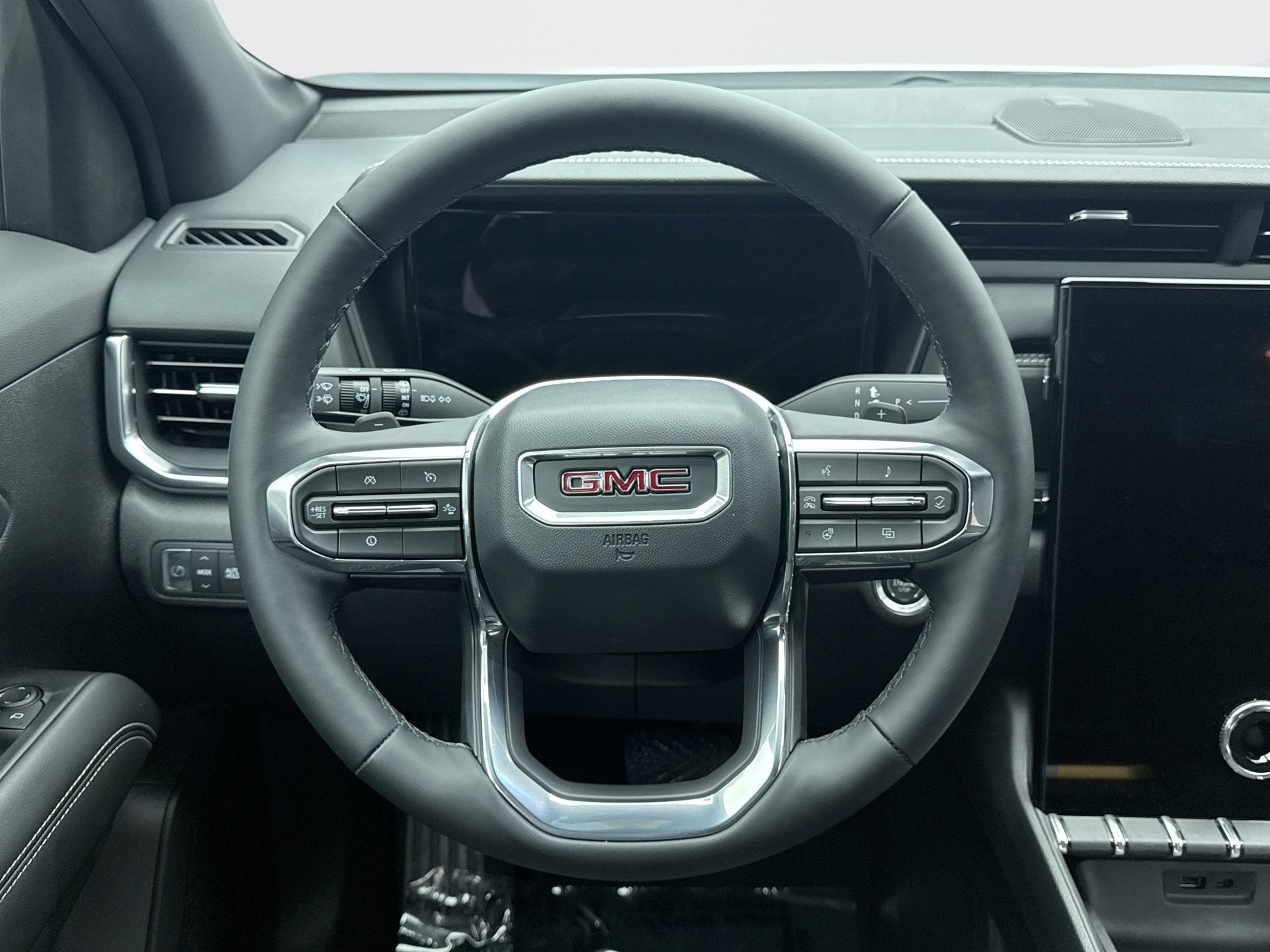 Used 2026 GMC Terrain Elevation w/ Black Edition image 12