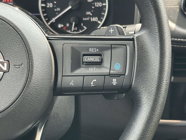 Used 2023 Nissan Rogue SV AWD/4WD image 25