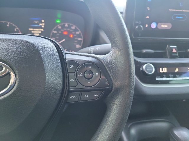 Used 2024 Toyota Corolla LE w/ LE Convenience Package FWD image 16