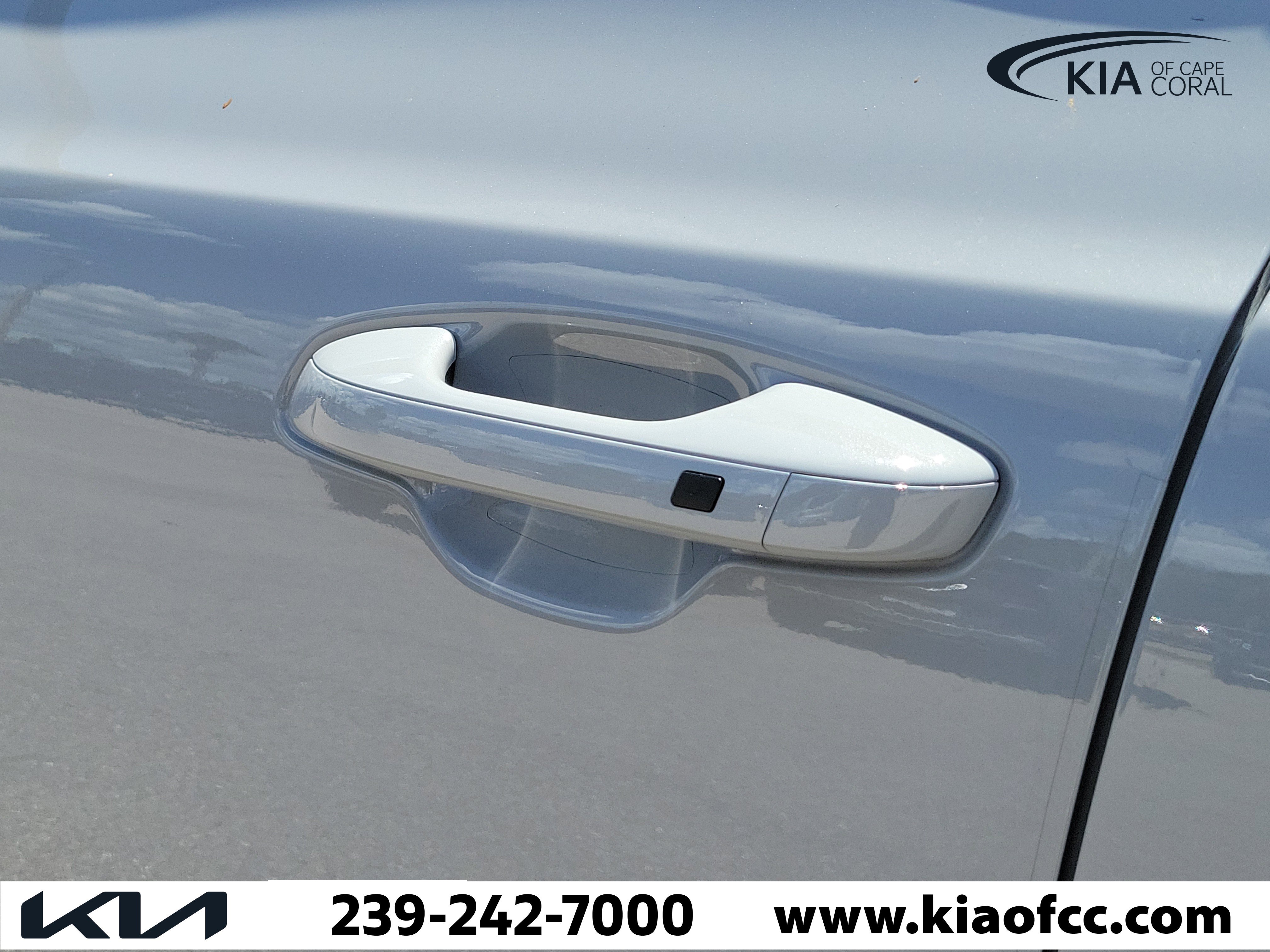 Used 2025 Kia Telluride EX X-Line AWD/4WD image 9