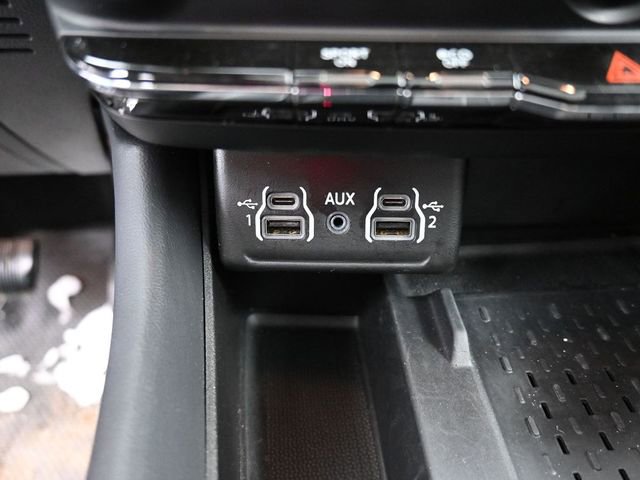 Used 2025 Dodge Durango R/T image 36