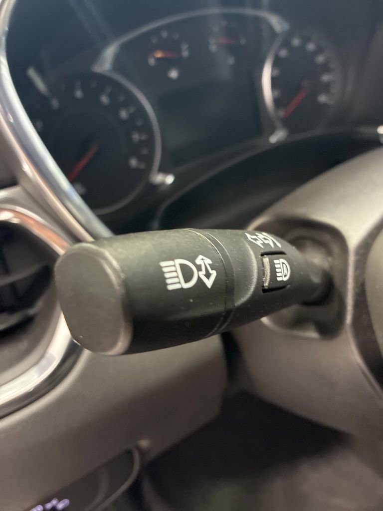 Used 2024 Chevrolet Equinox LT w/ LPO, Floor Liner Package image 20