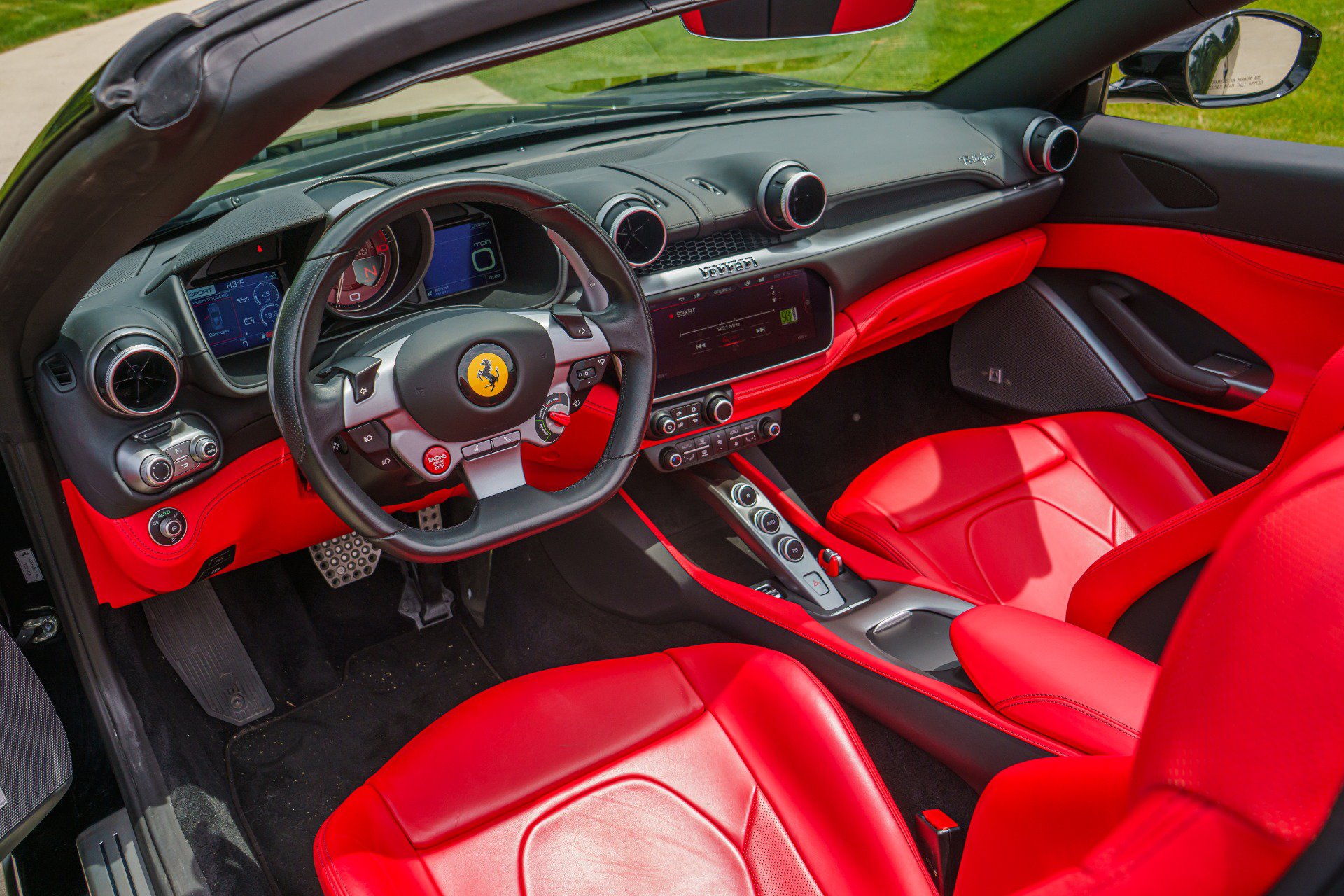 Used 2019 Ferrari Portofino RWD image 64