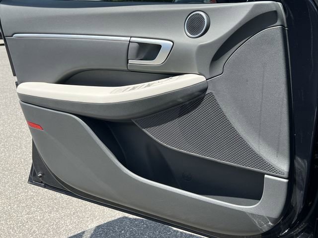 Certified 2025 Hyundai Sonata SEL FWD image 31