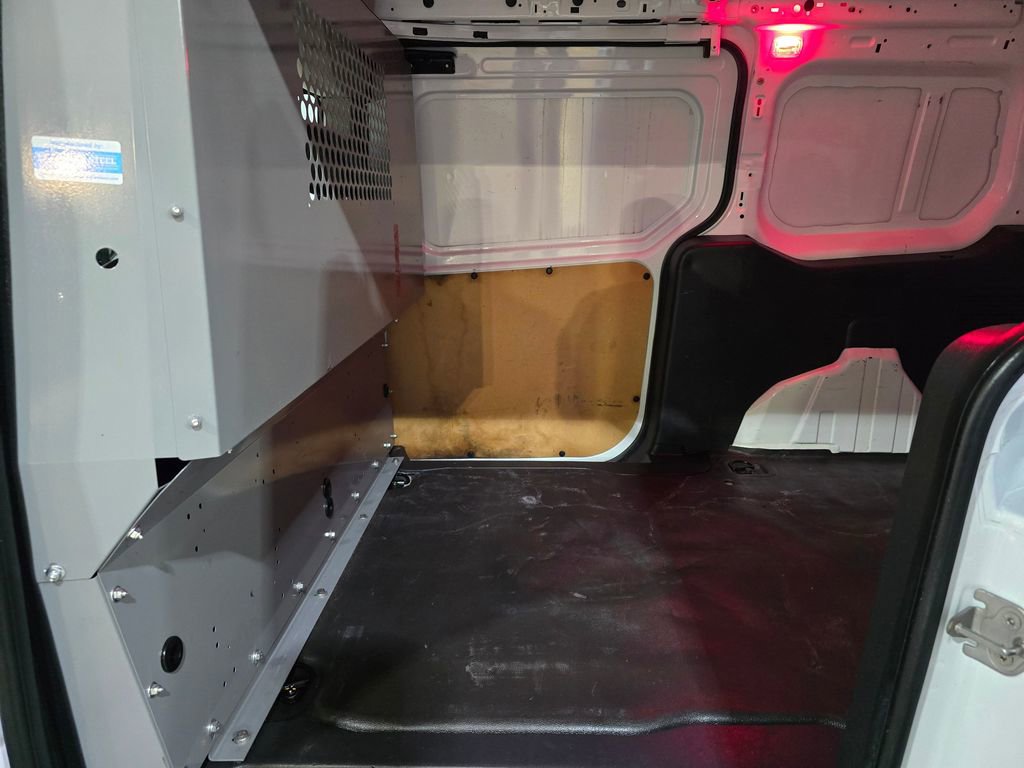 Used 2016 Ford Transit Connect XL image 23