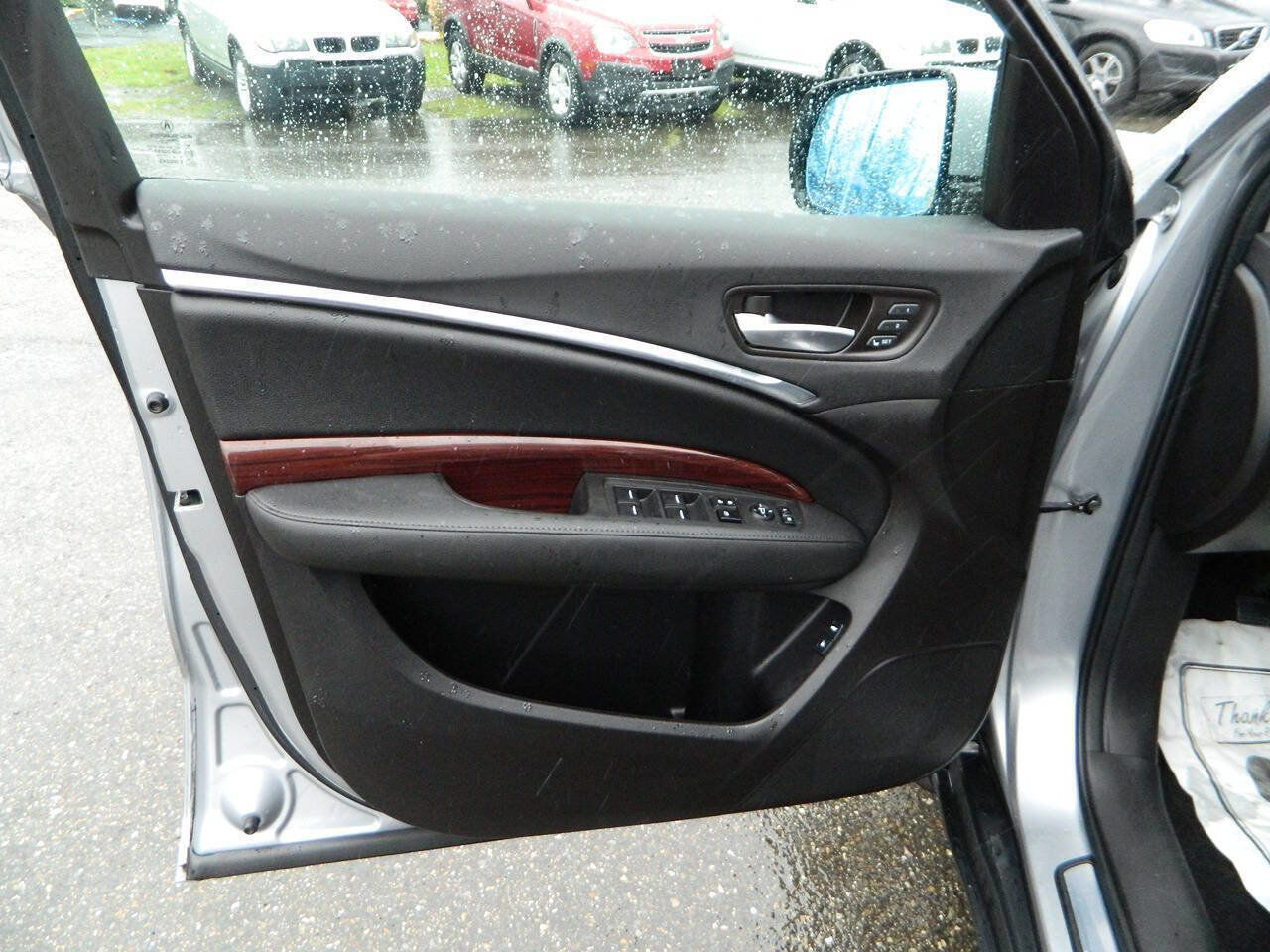 Used 2016 Acura MDX SH-AWD image 26