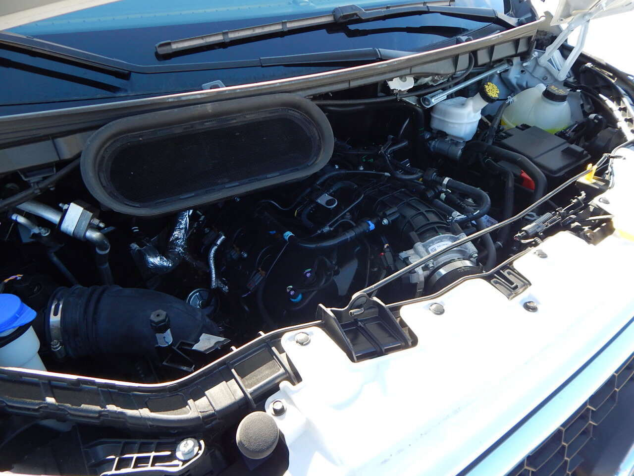 Used 2024 Ford Transit 350 XLT image 26