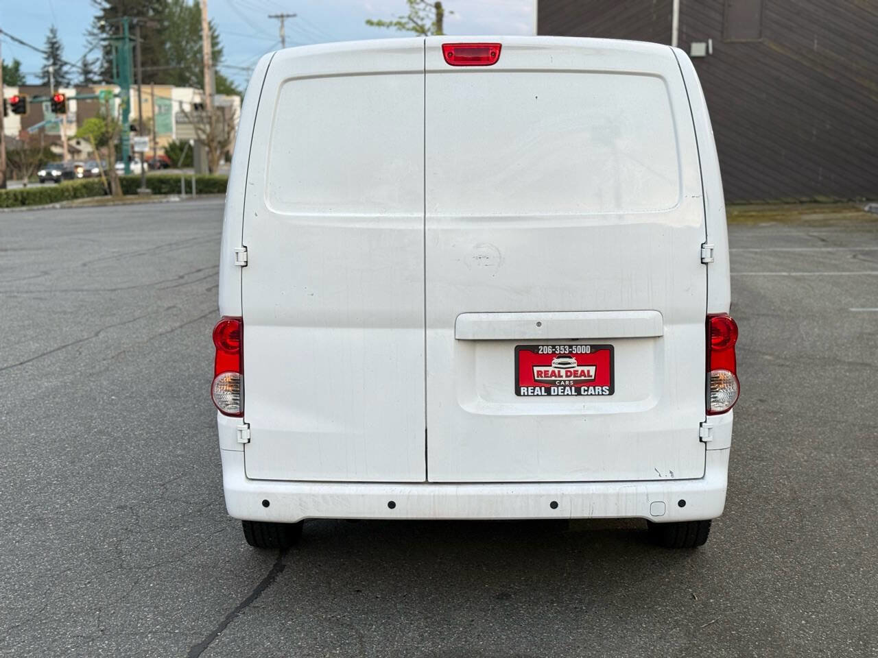 Used 2017 Nissan NV200 SV w/ Technology Package FWD image 5