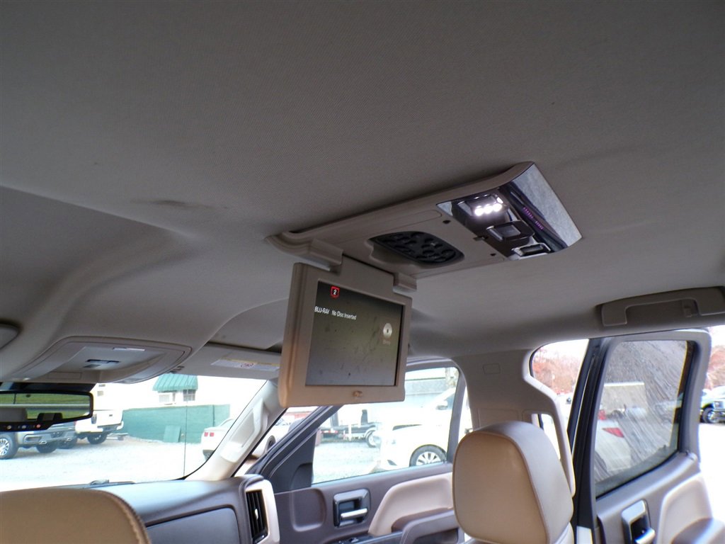 Used 2015 GMC Sierra 3500 Denali w/ Duramax Plus Package image 8