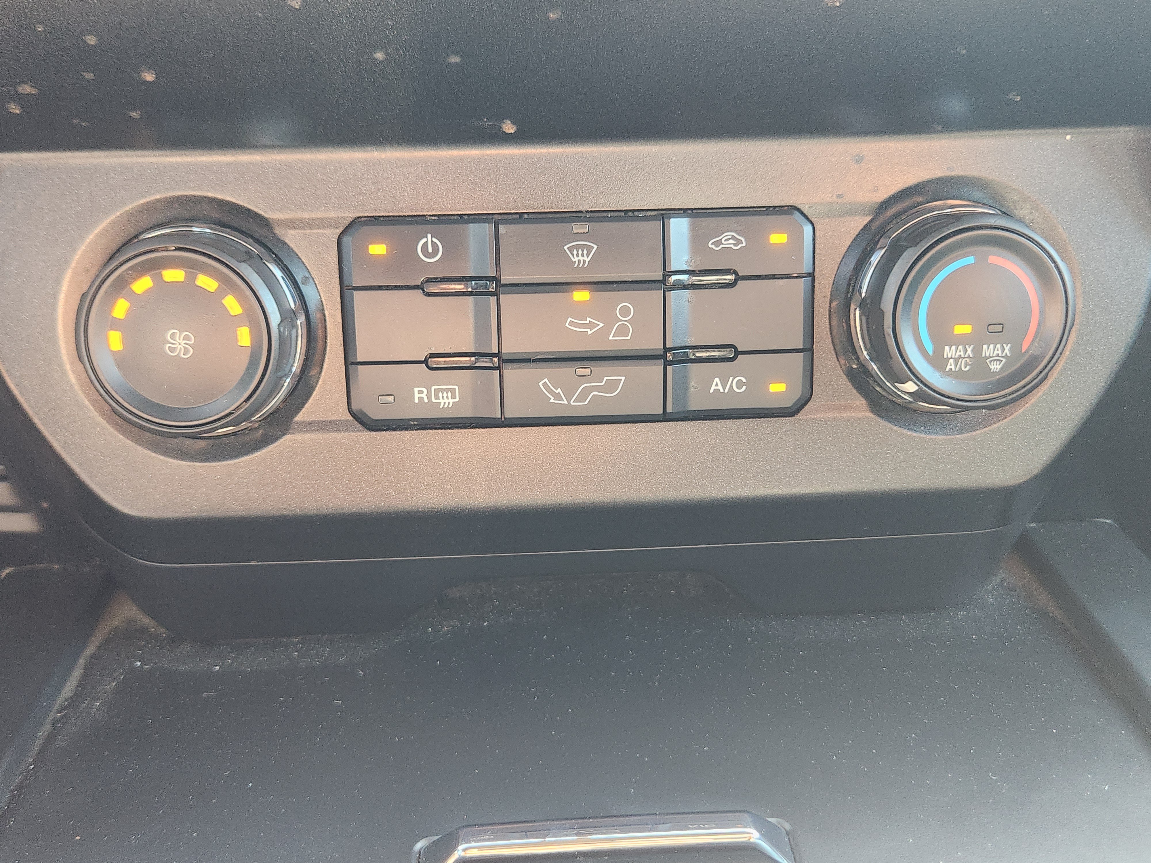Used 2020 Ford F150 XL w/ Equipment Group 101A Mid RWD image 14