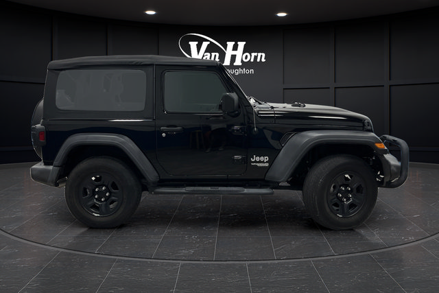 Used 2021 Jeep Wrangler Sport AWD/4WD image 6