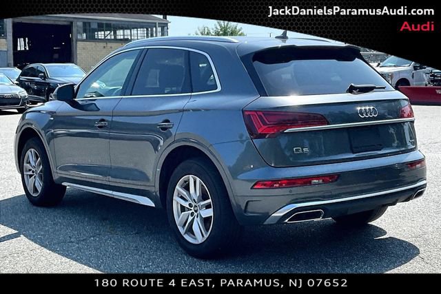 Certified 2023 Audi Q5 2.0T Premium w/ Convenience Package AWD/4WD image 10