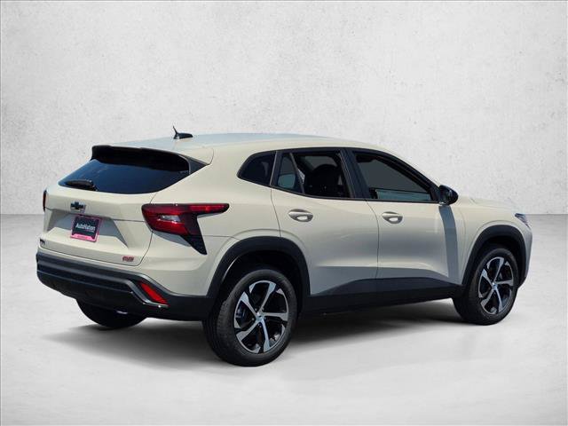 New 2026 Chevrolet Trax RS FWD image 2