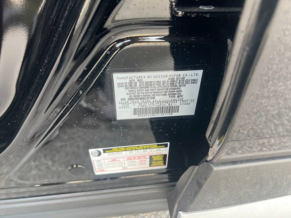 Used 2025 Nissan Kicks SR image 30