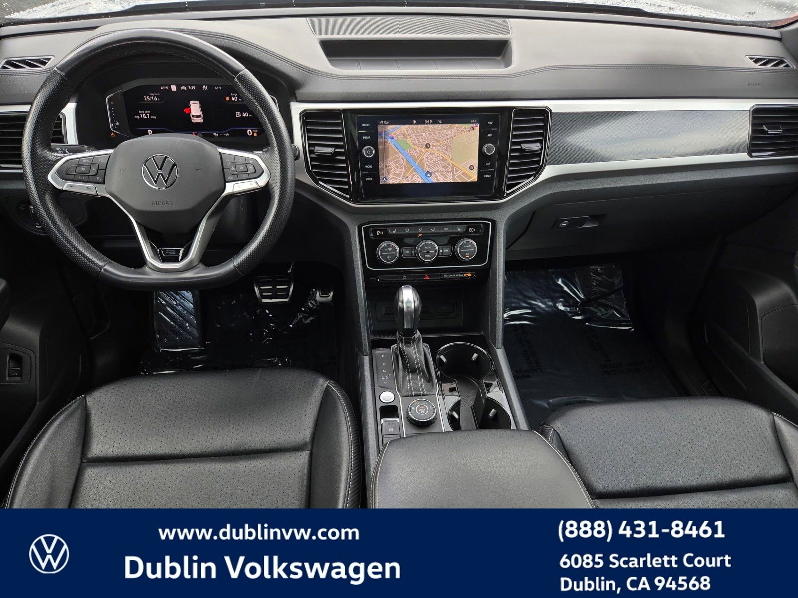 Certified 2022 Volkswagen Atlas Cross Sport SEL R-Line image 14