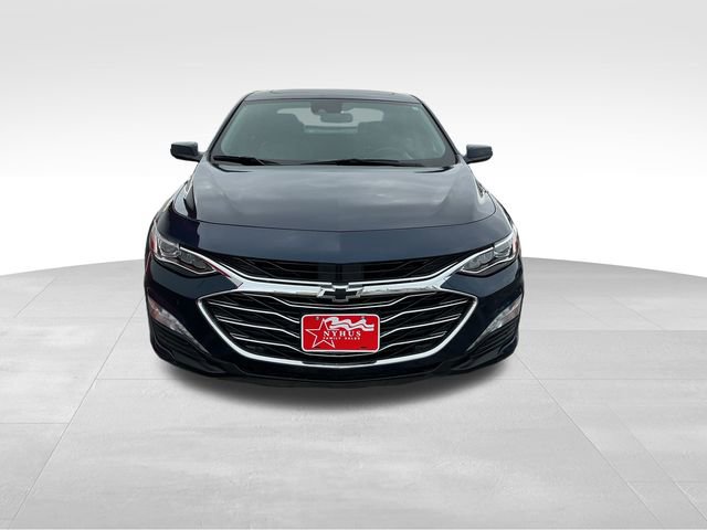 Used 2021 Chevrolet Malibu Premier image 2