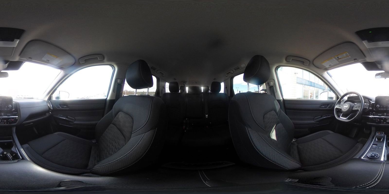 Used 2025 Nissan Pathfinder SV image 45