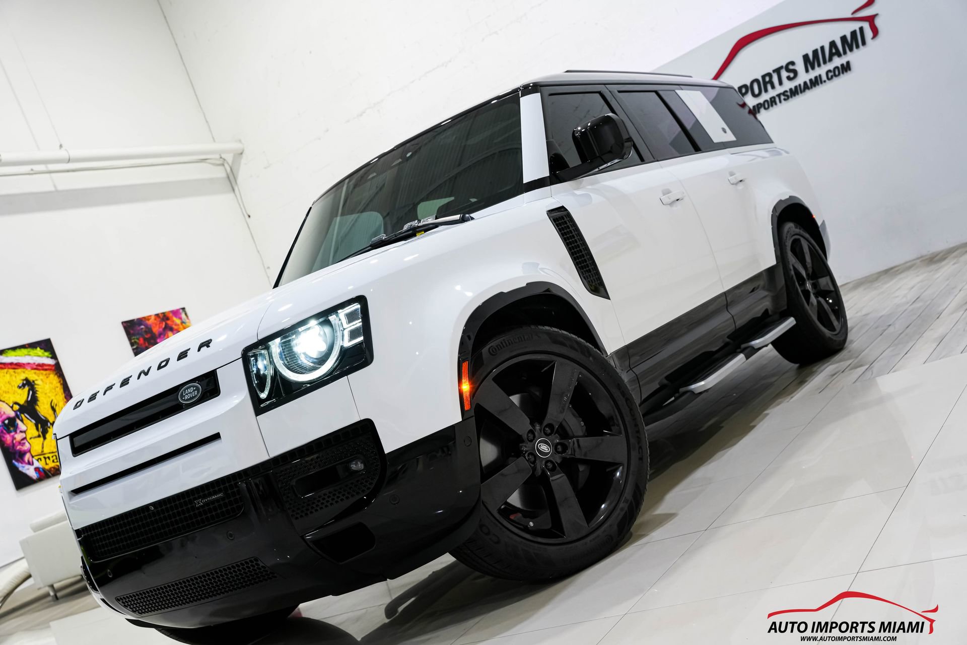 Used 2023 Land Rover Defender 130 X-Dynamic SE image 35