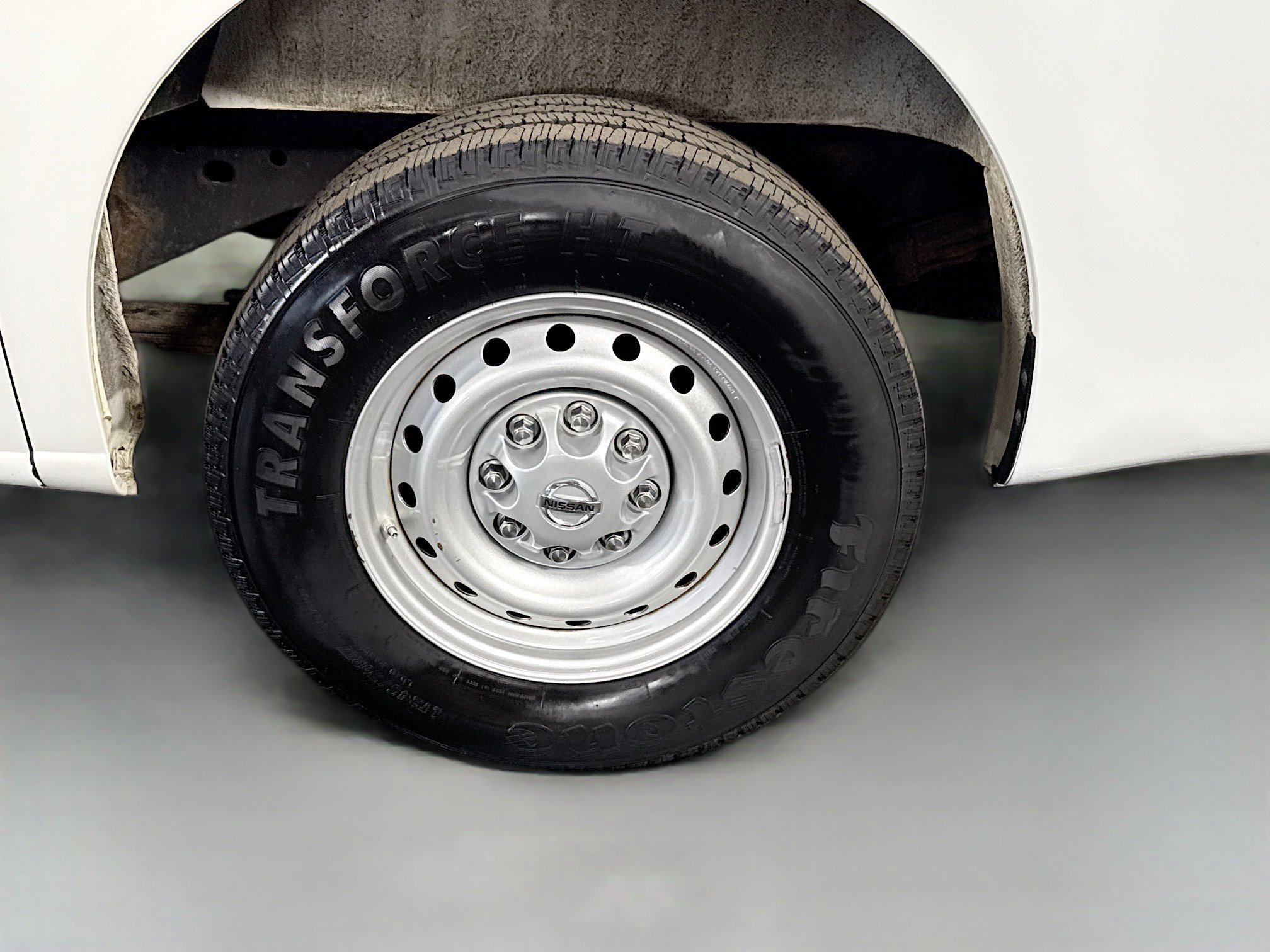 Used 2017 Nissan NV 3500 S w/ Power Package image 30