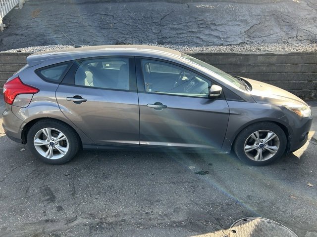 Used 2014 Ford Focus SE image 6