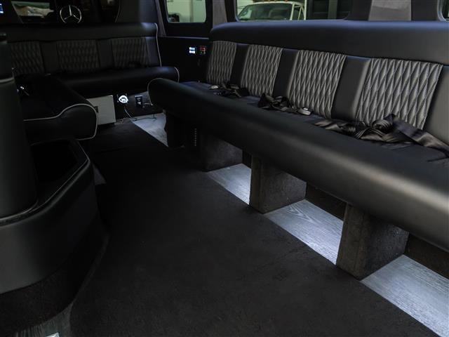 Used 2019 Mercedes-Benz Sprinter 170 image 14