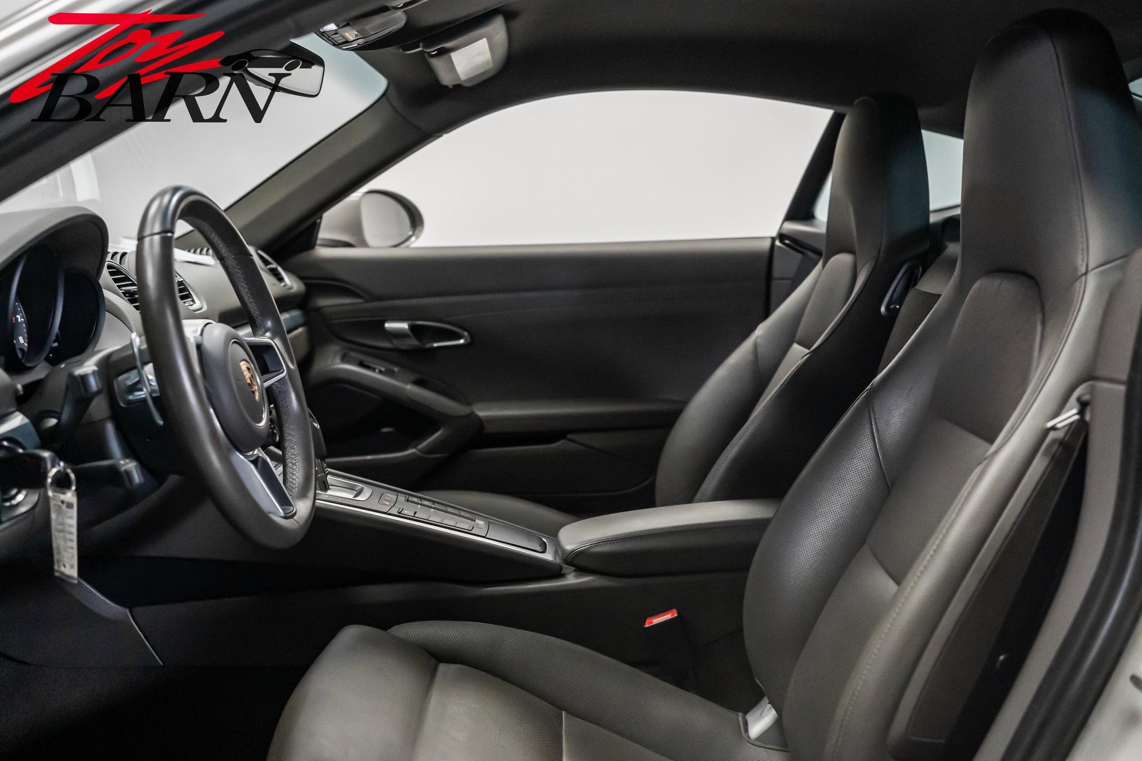 Used 2018 Porsche 718 Cayman S image 26