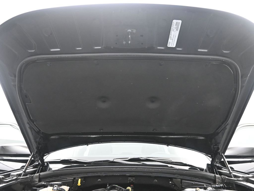 Used 2024 Jeep Grand Cherokee Limited w/ Luxury Tech Group II image 21