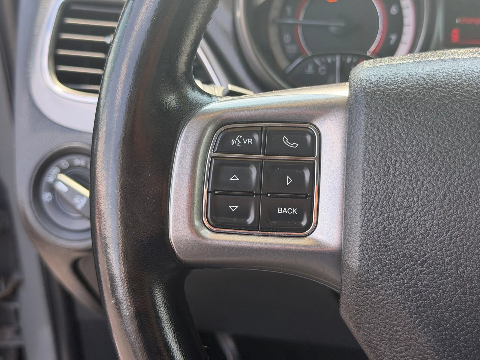 Used 2019 Dodge Journey Crossroad FWD image 16