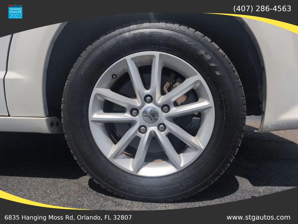 Used 2013 Dodge Grand Caravan SXT w/ Rear Park Assist Pkg FWD image 30