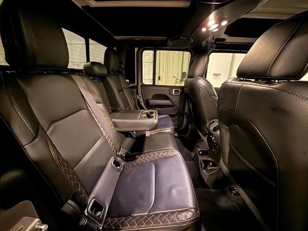 Used 2022 Jeep Gladiator Overland image 30