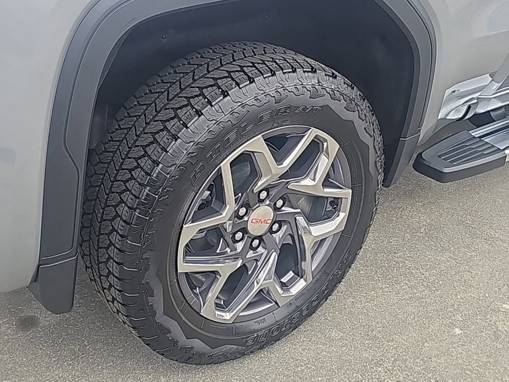 New 2026 GMC Sierra 1500 SLT w/ SLT Premium Plus Package image 8