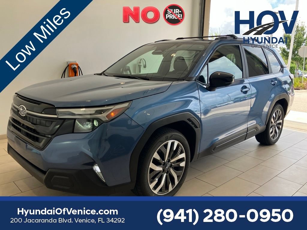 Used 2025 Subaru Forester Touring AWD/4WD image 3