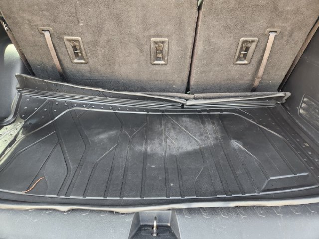 Used 2020 Chevrolet Traverse LT w/ LT Premium Package FWD image 34