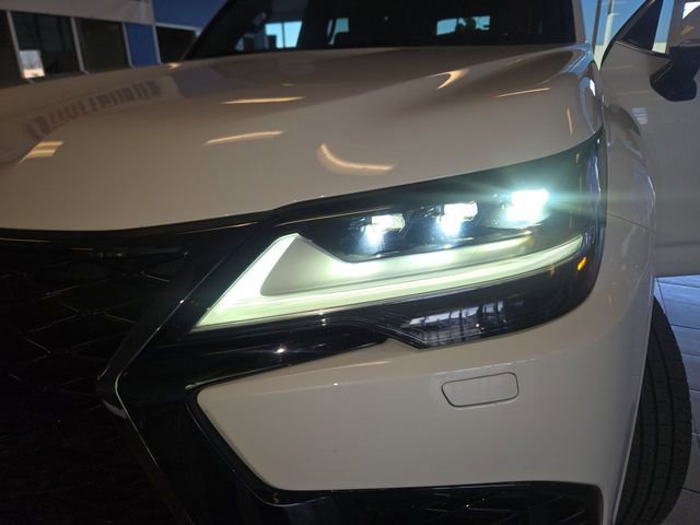 Used 2024 Lexus LX 600 F Sport image 29