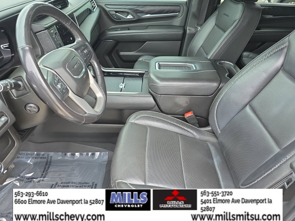 Used 2022 GMC Yukon XL Denali AWD/4WD image 13