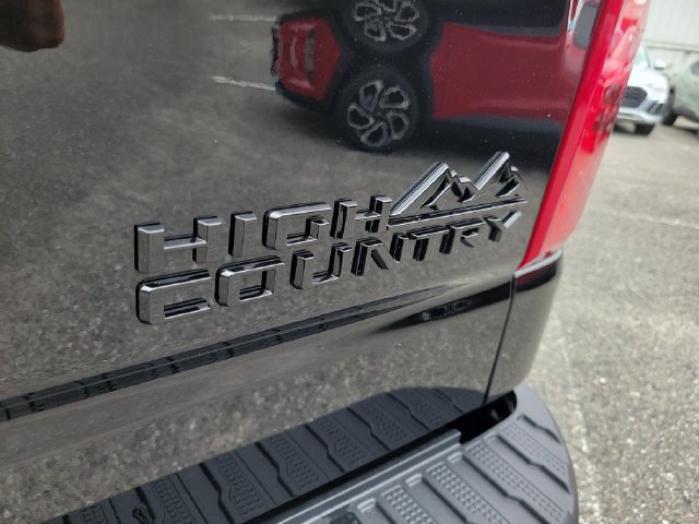 New 2026 Chevrolet Silverado 1500 High Country w/ Midnight Edition RWD image 10