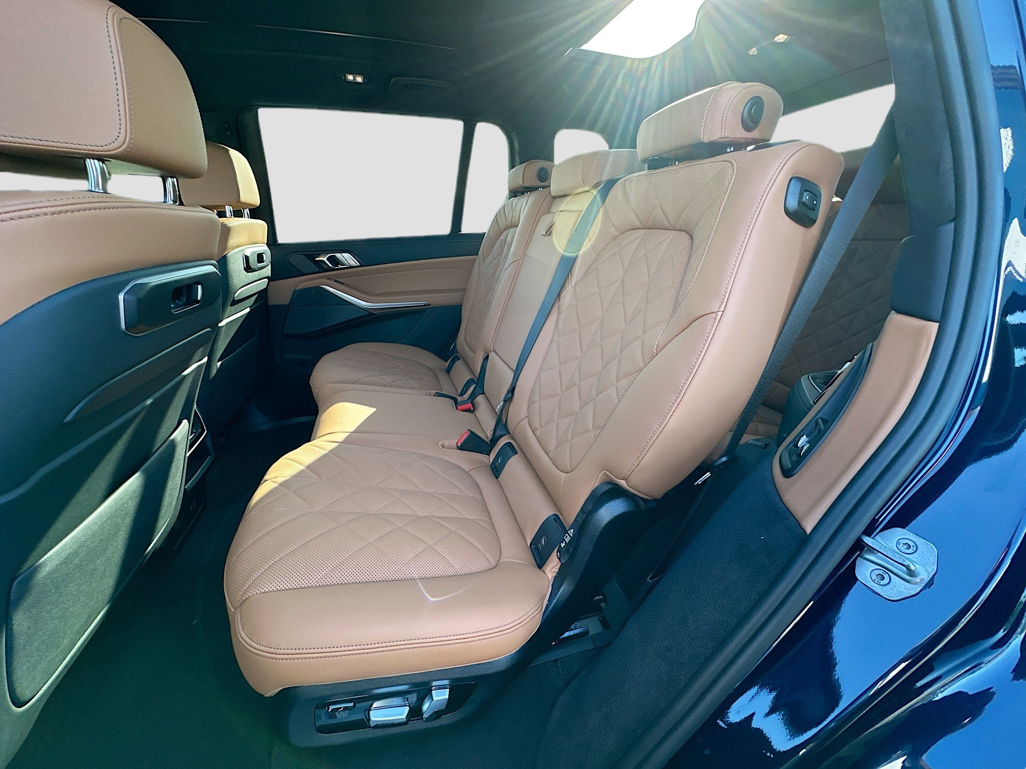 New 2026 BMW X7 xDrive40i w/ M Sport Package image 19