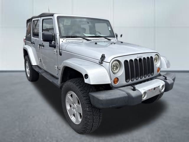 Used 2007 Jeep Wrangler Unlimited Sahara w/ Trailer Tow Group AWD/4WD image 5
