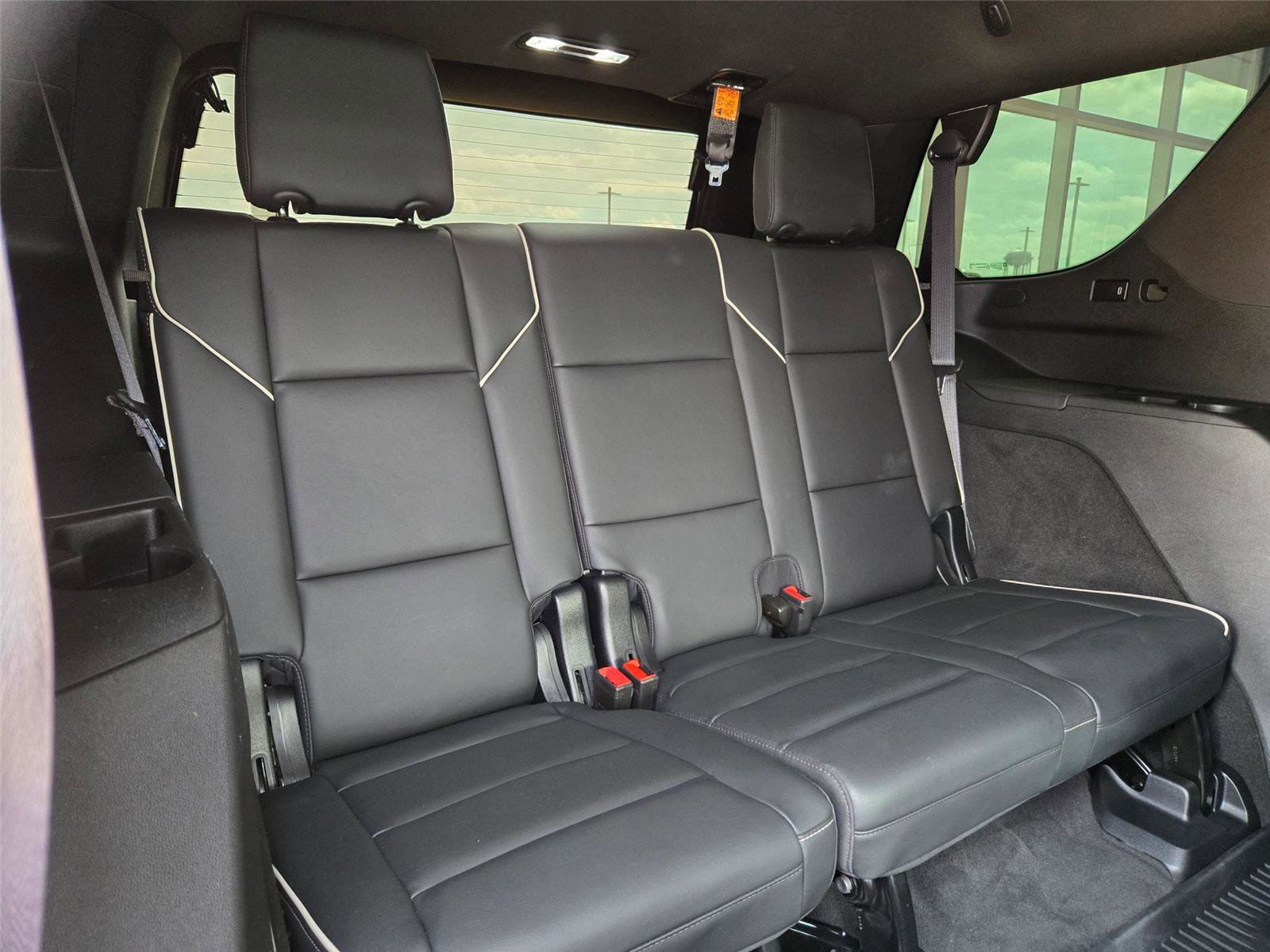 Used 2023 Cadillac Escalade Sport w/ LPO, ONYX Package AWD/4WD image 32