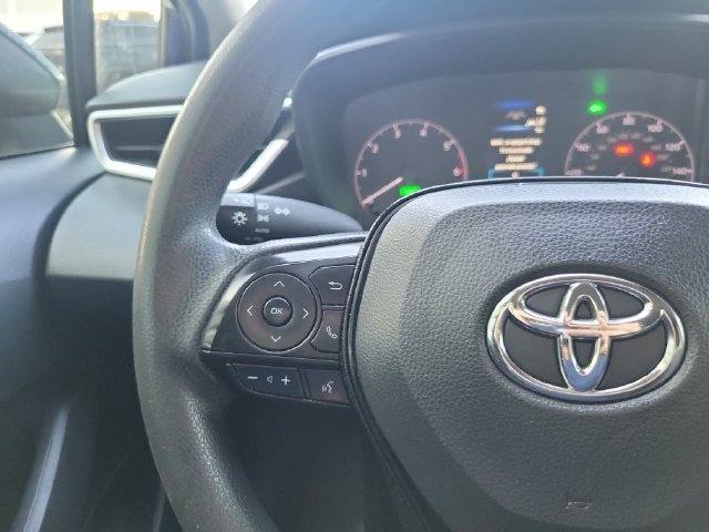 Used 2024 Toyota Corolla LE w/ LE Convenience Package FWD image 15