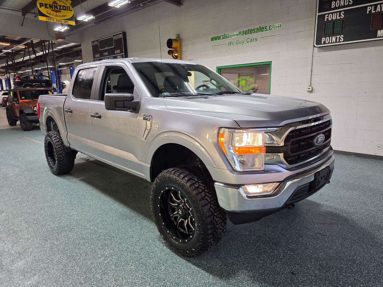 Used 2021 Ford F150 XLT AWD/4WD image 4