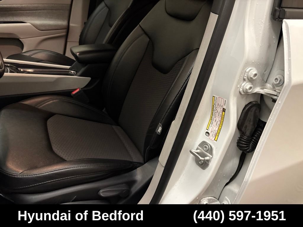 Used 2024 Jeep Compass Latitude AWD/4WD image 12