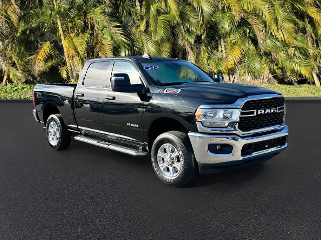 Used 2024 RAM 2500 Big Horn AWD/4WD image 2