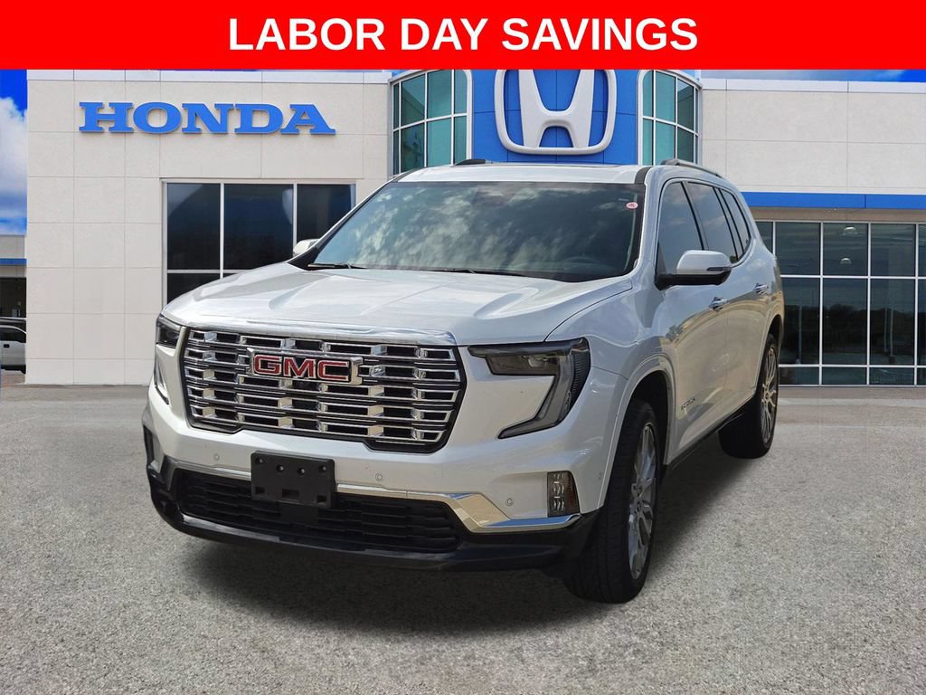 Used 2025 GMC Acadia Denali w/ Super Cruise Package FWD image 8